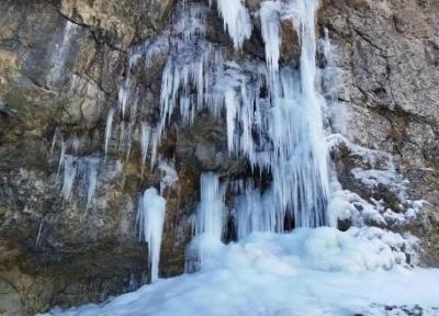 آبشار خور؛ بهشتی پنهان میان جاده چالوس و سولقان